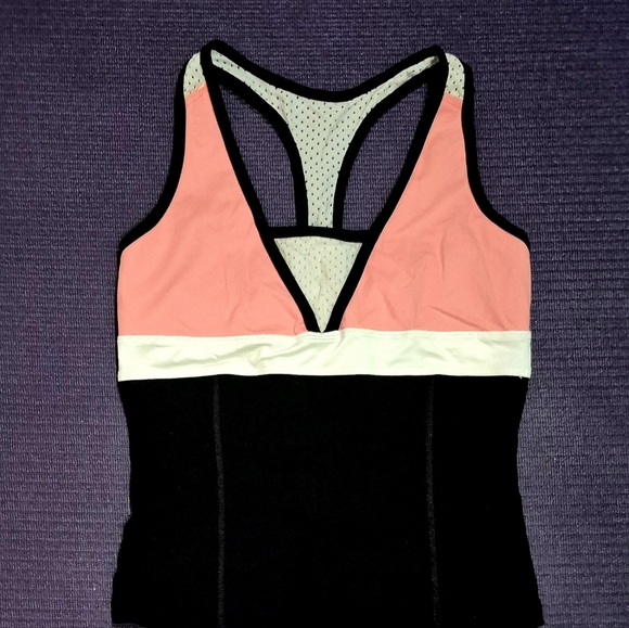 Bebe Sport 2-PC Black/Sugar Coral Tank w/Shelf Bra & Flared Pants - XS/Petites. - Picture 6 of 9